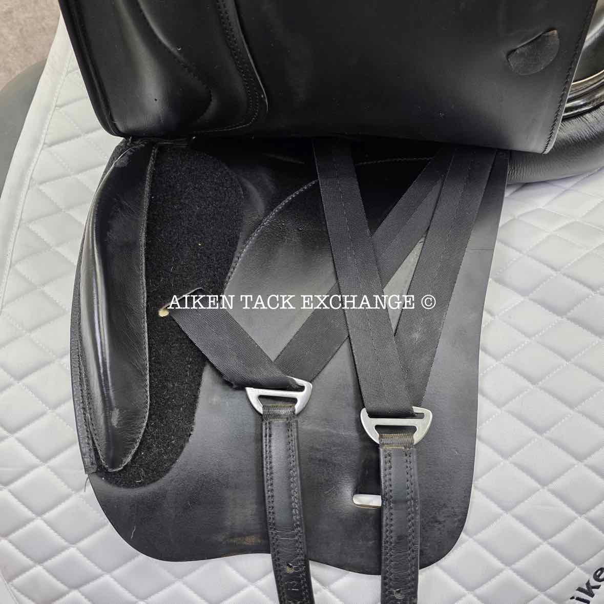 2014 Pegasus Butterfly Claudia Dressage Saddle, 17" Seat - Short Flap, Flexible Self-Adjusting & Self-Adapting ComfortFit Tree