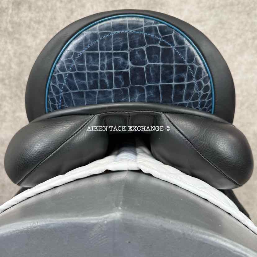 2020 Custom Saddlery Icon Star Monoflap Dressage Saddle, 17.5" Seat, Adjustable Tree, Wool Flocked Panels