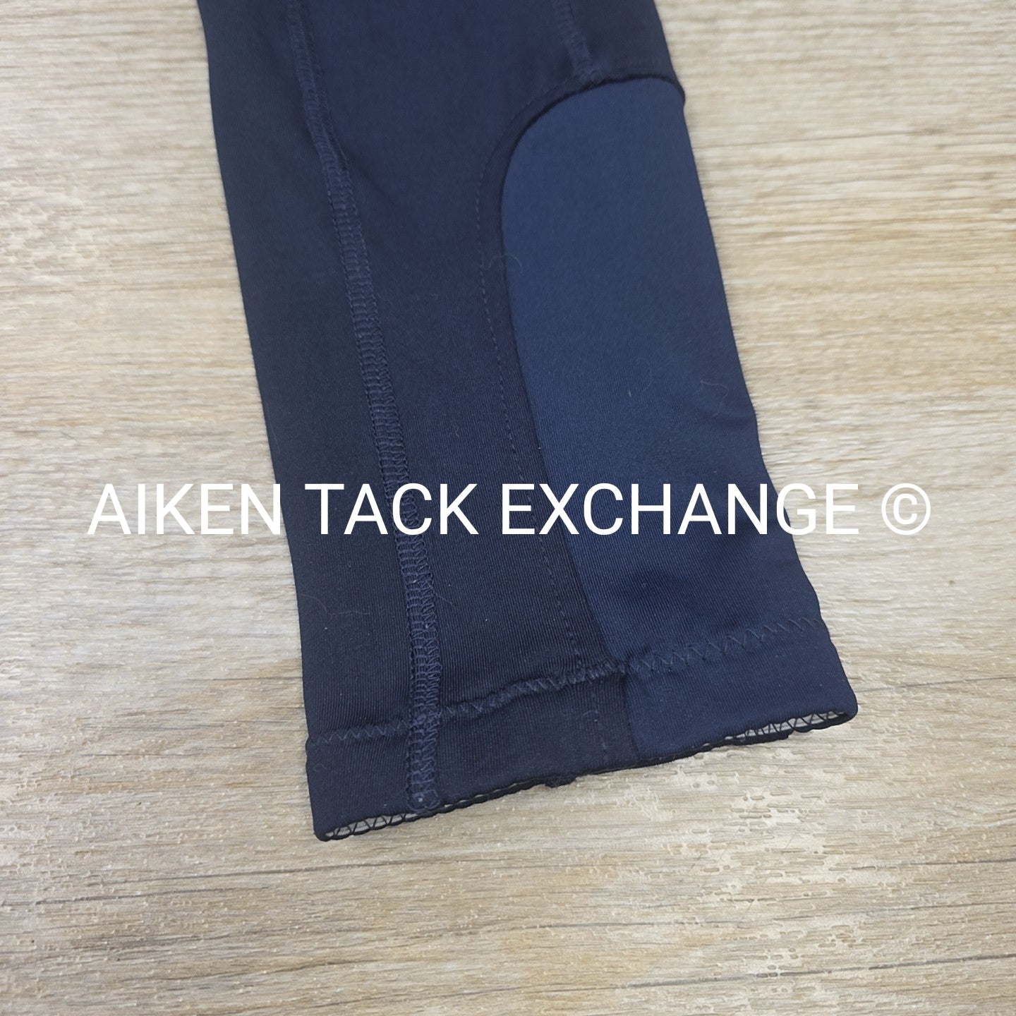 Ovation Aerowick Silicone Grip Full Seat Tights, Size Medium