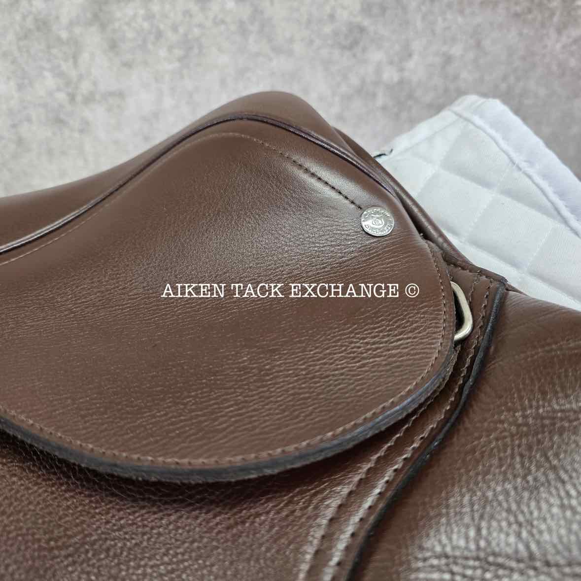 2019 Custom Saddlery Monte Carlo Jump Saddle, 17.5" Seat, Adjustable Tree, Wool Flocked Panels