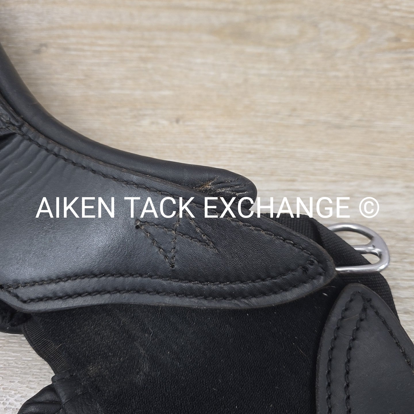 Total Saddle Fit StretchTec Shoulder Relief Girth with Leather Liner, Black, 20"