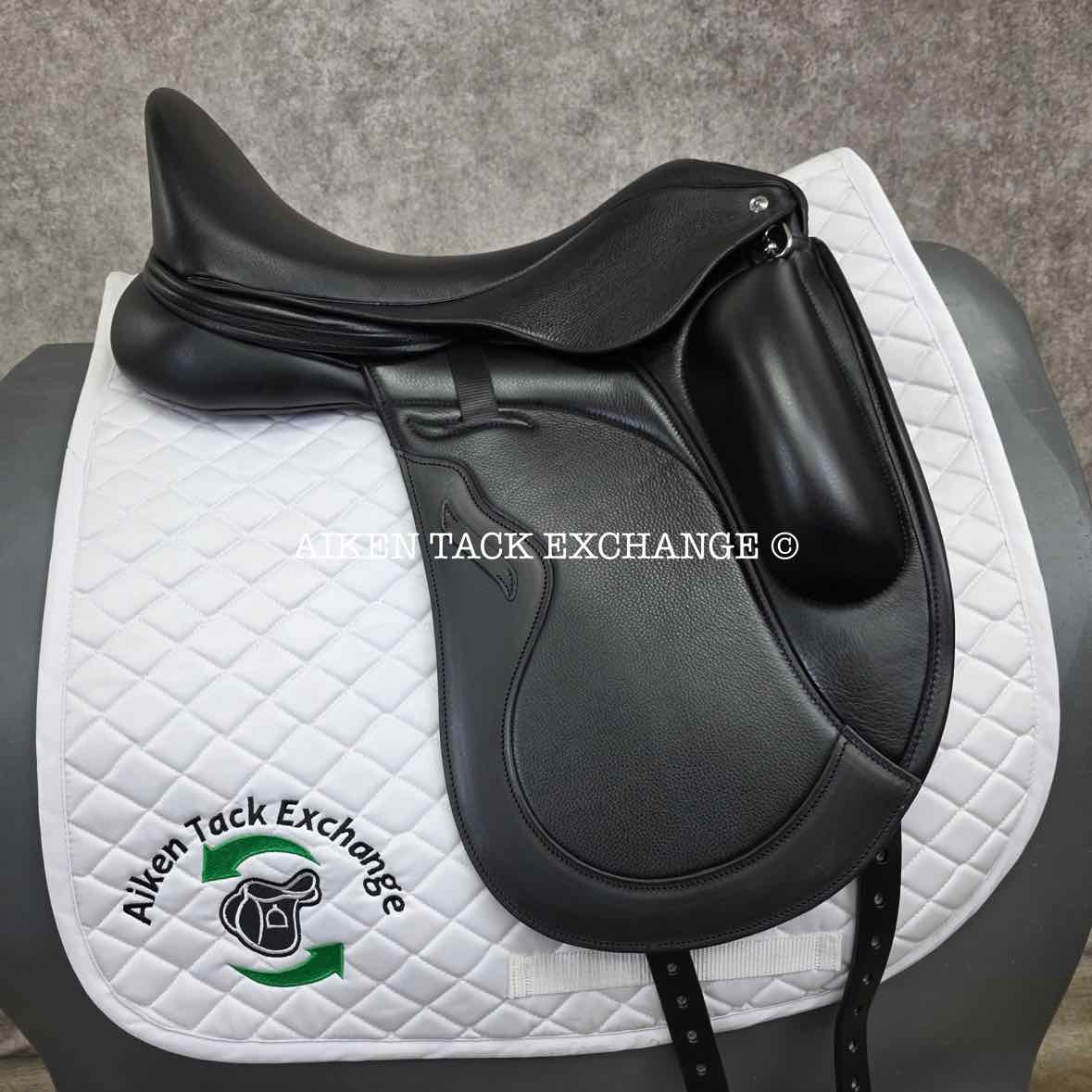 2023 Envy by Custom Saddlery Motion Monoflap Dressage Saddle, 18" Seat, Adjustable Tree, Wool Flocked Panels