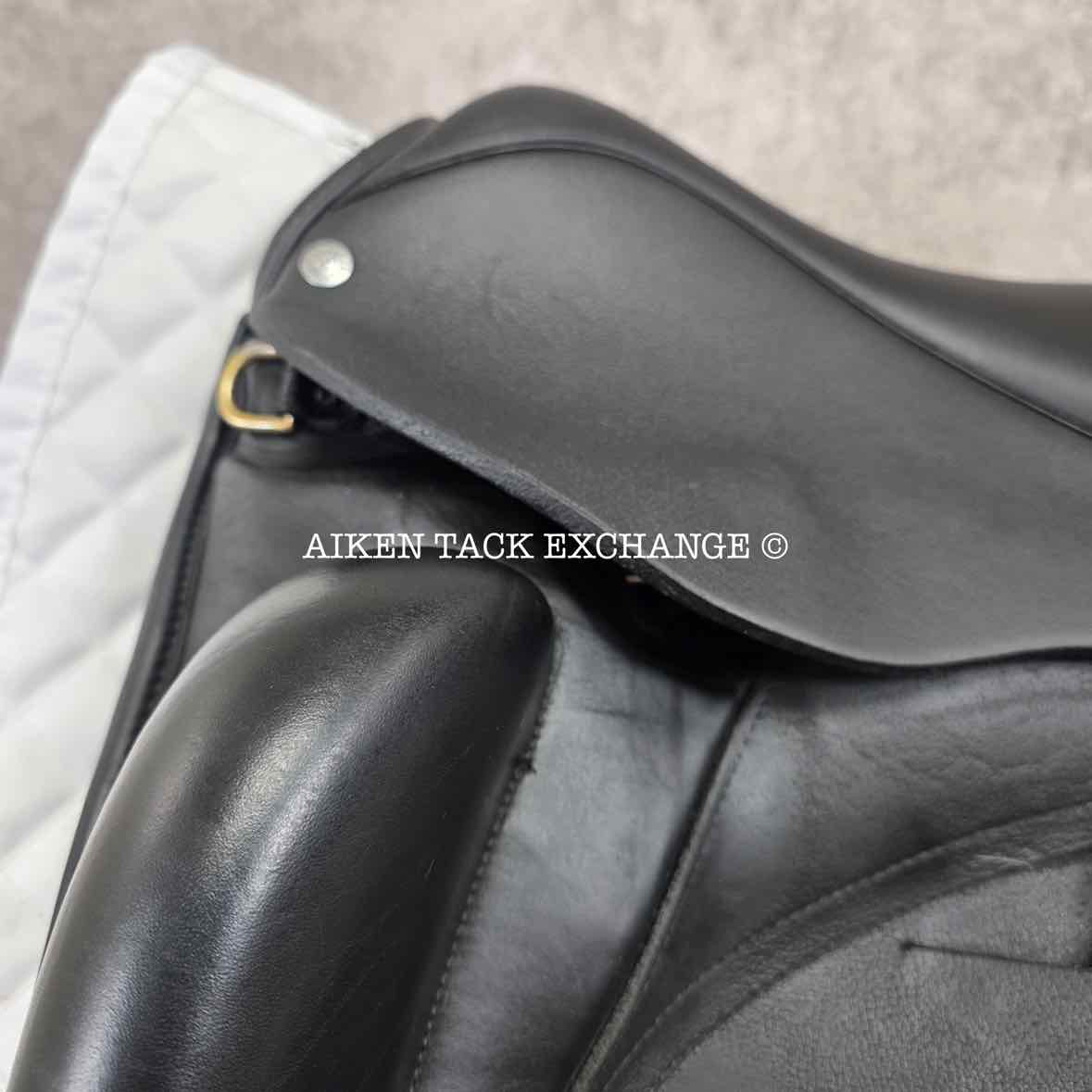 2016 Custom Saddlery Wolfgang Solo Monoflap Dressage Saddle, 17.5" Seat, Adjustable Tree, Wool Flocked Panels