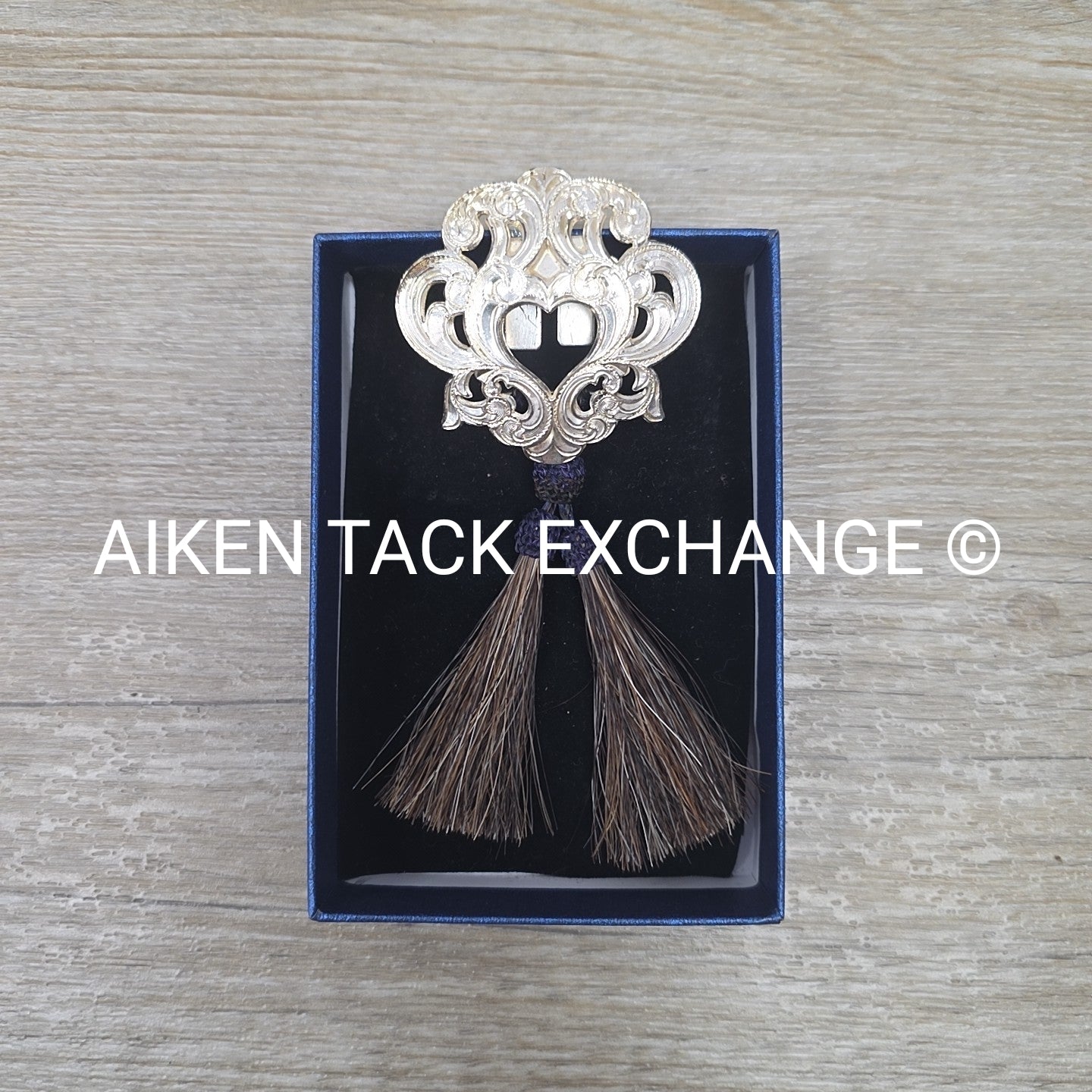 Crumrine Silver & Horse Hair Button Cover