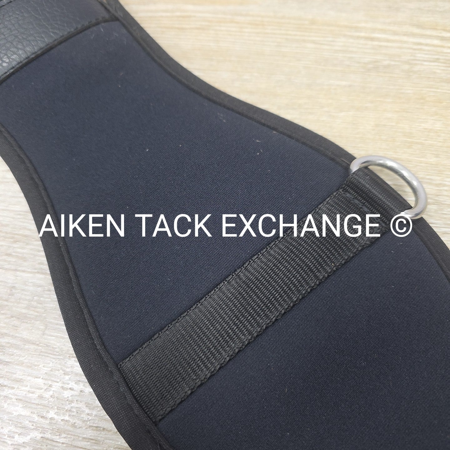 Stubben Contoured Neoprene Coolmax Short Girth w/ Elastic Ends, 24"