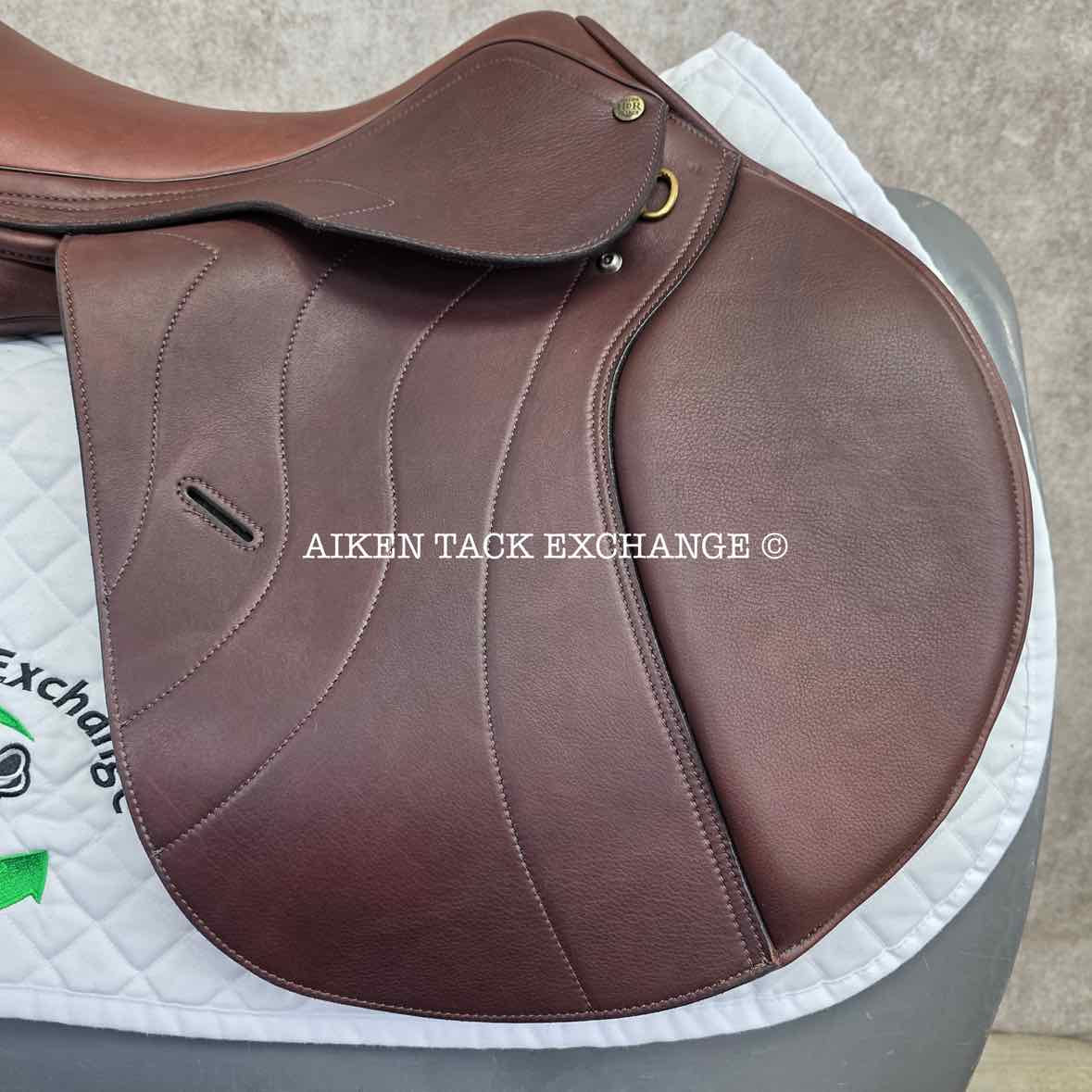 HDR - Henri de Rivel Laureate IGP Close Contact Jump Saddle, 18.5" Seat, Adjustable Tree - Changeable Gullet, Wool Flocked Panels