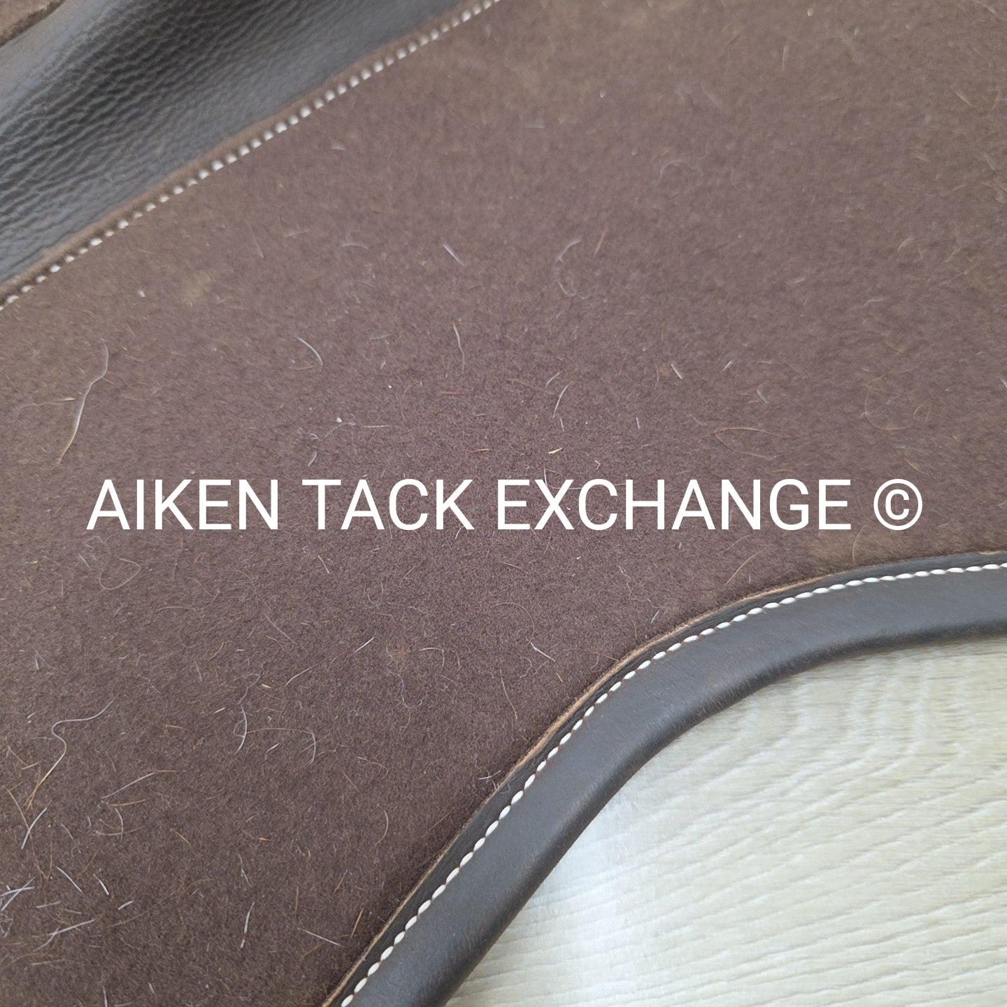 Voltaire Leather & Felt Half Pad