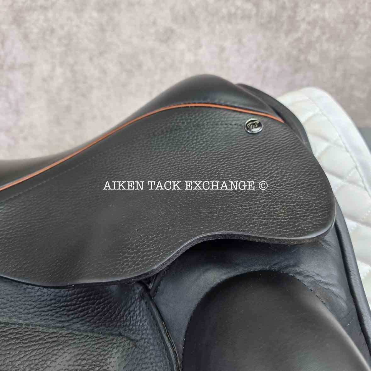 2022 County Epiphany Monoflap Dressage Saddle, 17.5" Seat, Wide Tree, Wool Flocked Panels