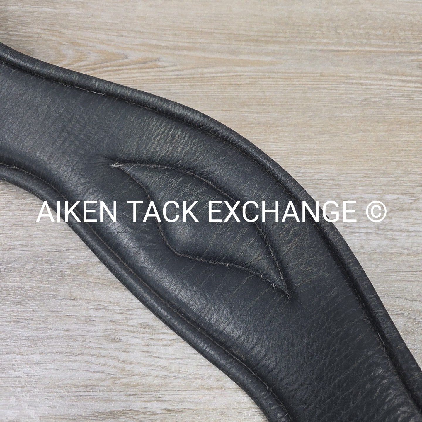 Total Saddle Fit Shoulder Relief Girth, Black, 26"