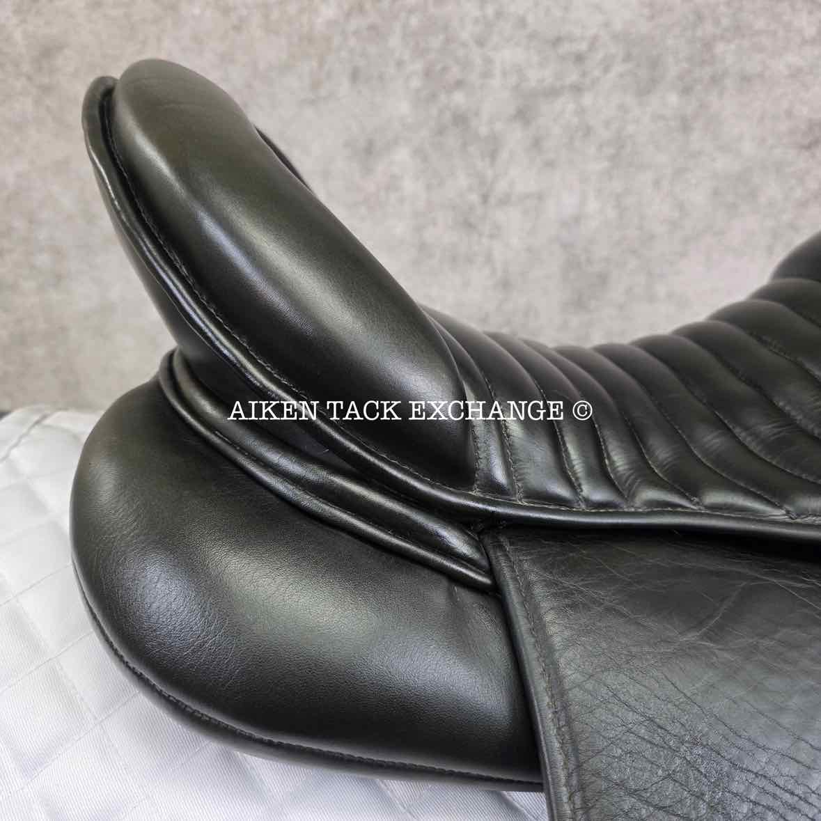 2017 MaxFlex Fado All Purpose Endurance Saddle, 16.5" Seat, X-Wide Tree, Wool Flocked Panels