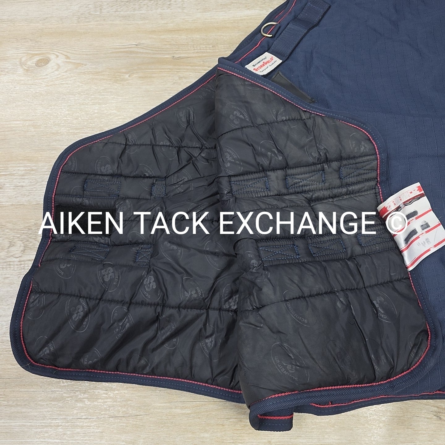 Schneiders StormShield V-Free Adjusta-Fit Heavy Weight Turnout Blanket, 84"