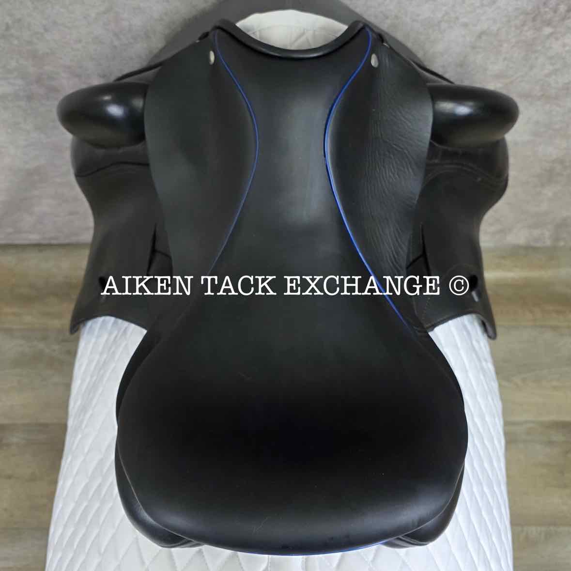 2019 Custom Saddlery Wolfgang Omni 2 Monoflap Dressage Saddle, 17.5" Seat, Adjustable Tree, Wool Flocked Hybrid Panels