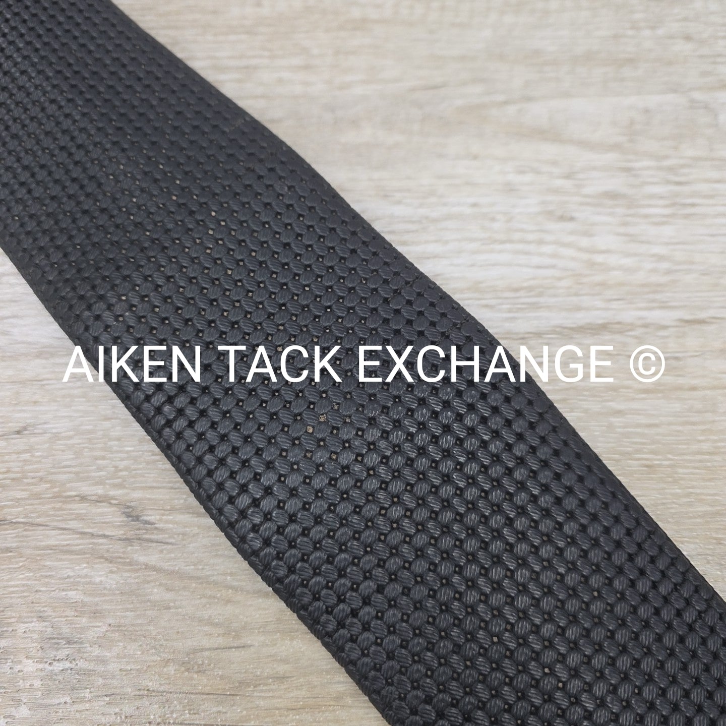 Wintec Short Girth, Black, 26"