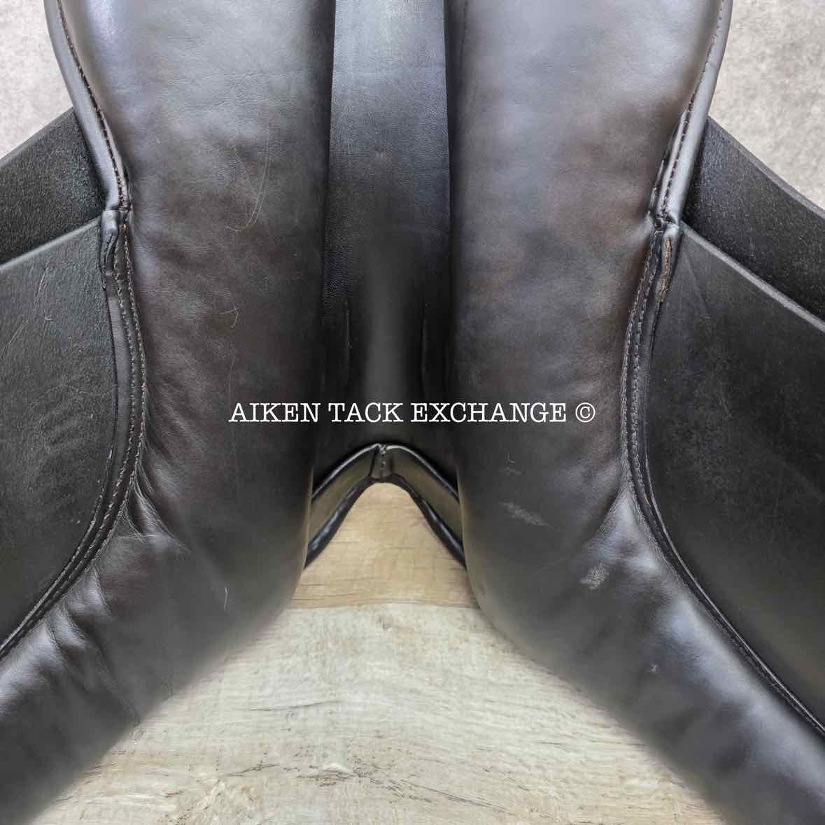 Legend Dressage Saddle, 17" Seat, M/MW Tree, Wool Flocked Panels