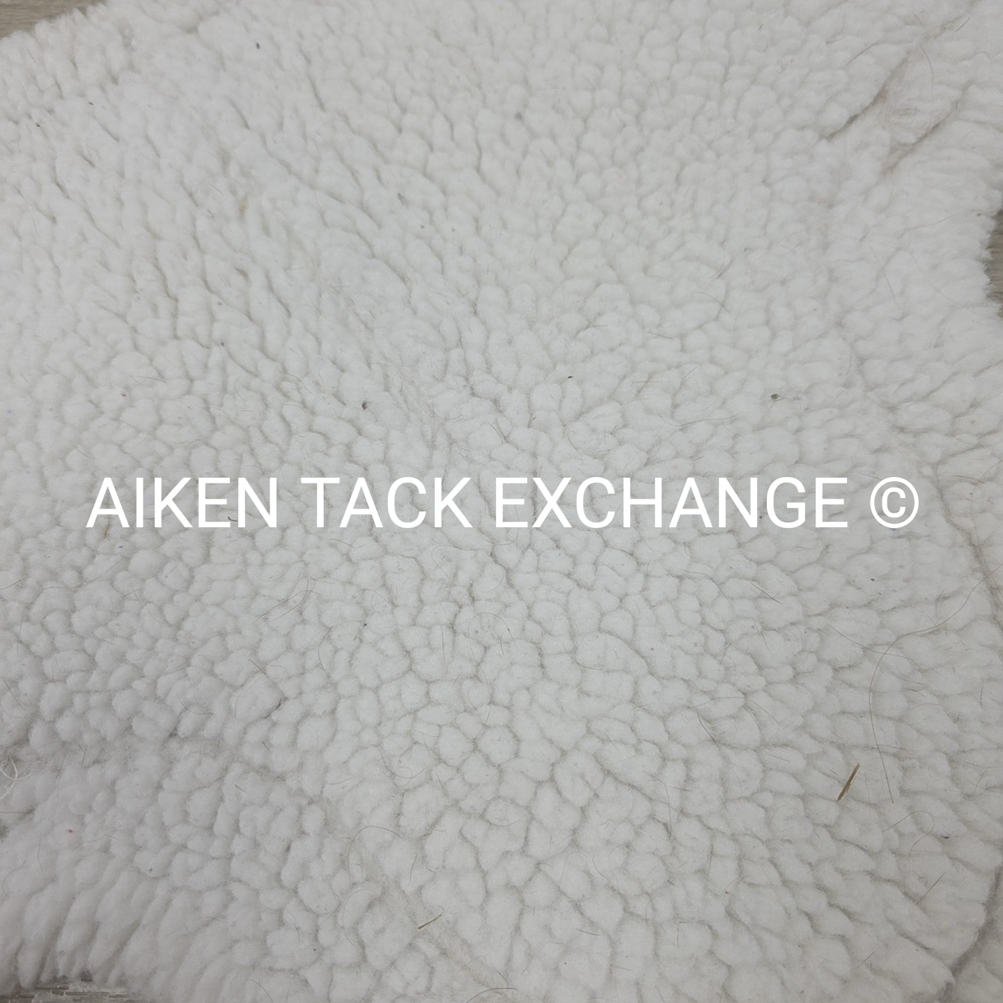 Toklat Medallion Contour Fleece Saddle Pad