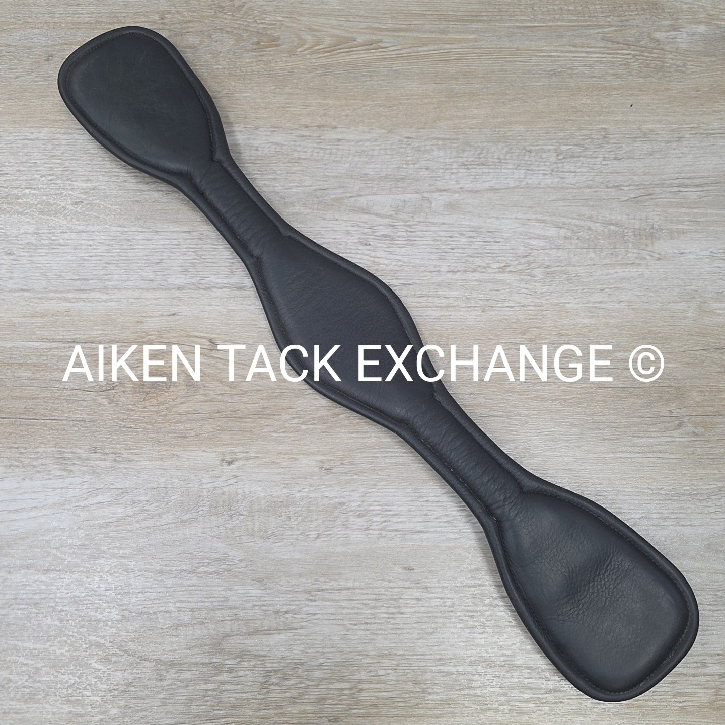 Cadence Anatomic Contour Short Girth, Black, 28"