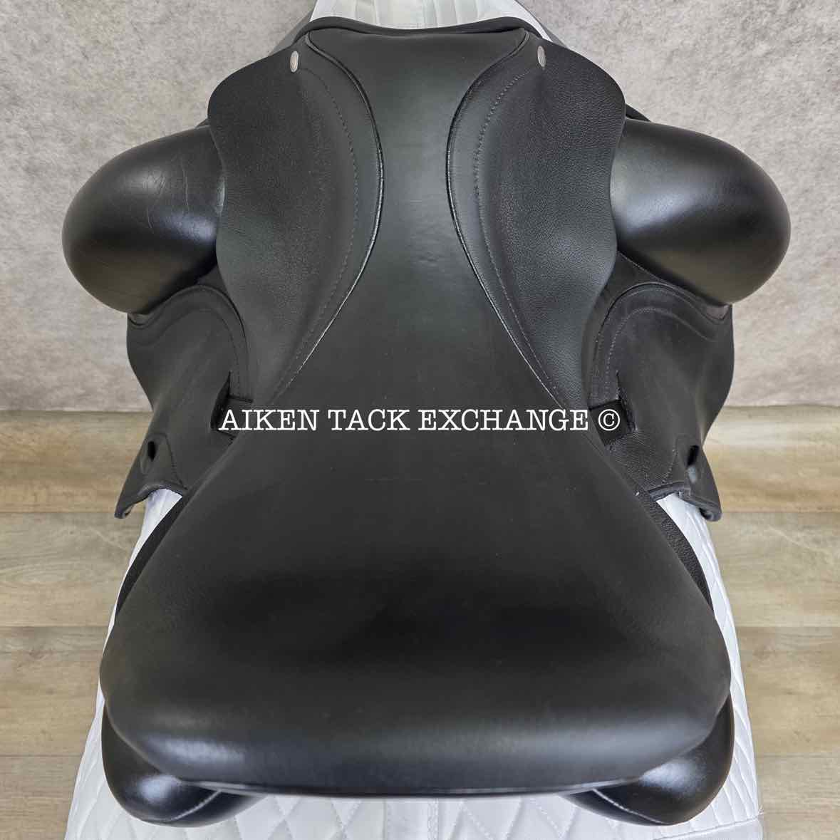 2018 Custom Saddlery Wolfgang Matrix Monoflap Dressage Saddle, 18" Seat, Adjustable Tree, Wool Flocked Panels