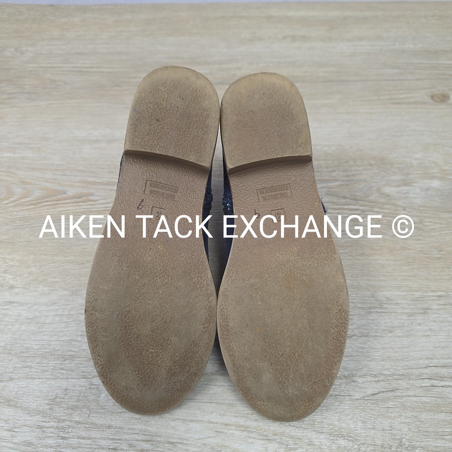 Old Navy Chelsey Boots, Kid's 3