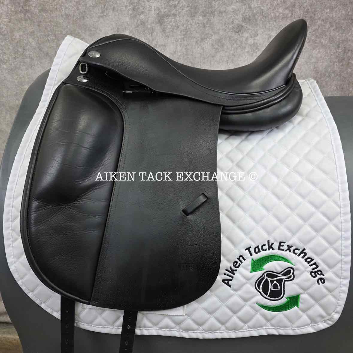 Verhan Trustin Free Shoulder Dressage Saddle, 17.5" Seat, Medium Wide Tree, Wool Flocked Panels