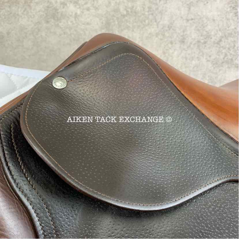 2014 CWD SE02 Close Contact Jump Saddle, 16" Seat, 1L Flap, Medium Tree, Foam Panels