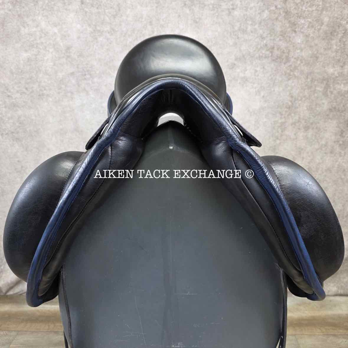 2017 Custom Saddlery Advantage Monoflap Dressage Saddle, 18" Seat - Short Flap, Adjustable Tree, Wool Flocked Panels