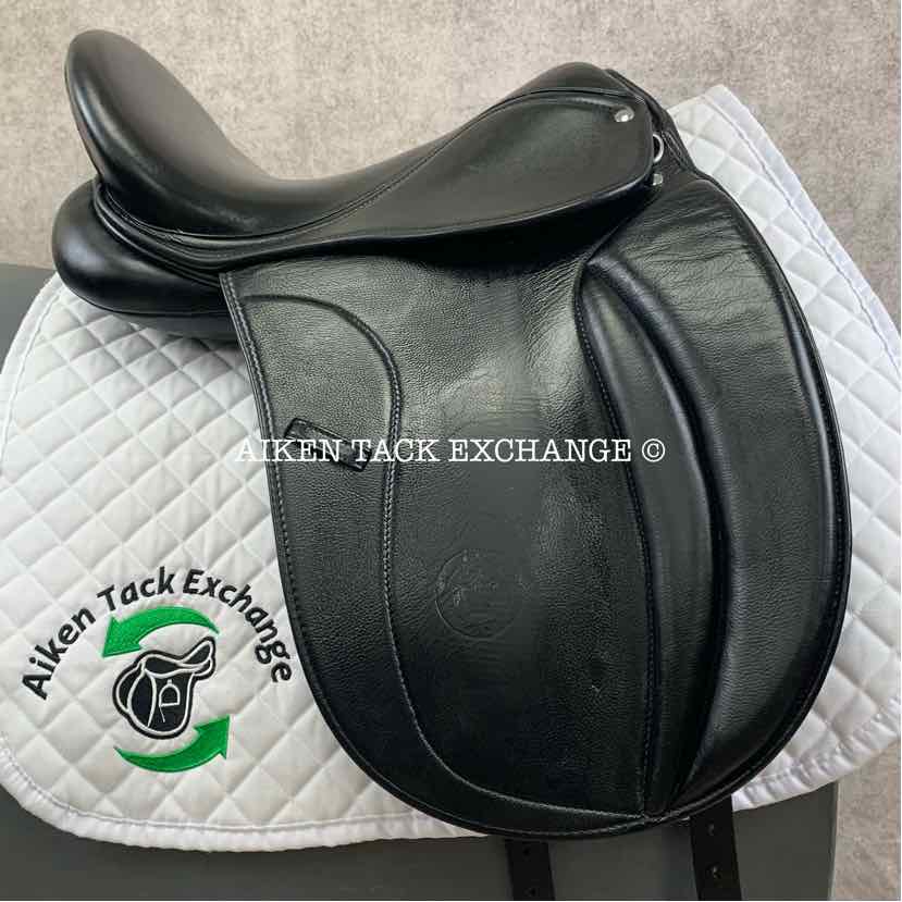 Sella Soleil Passagio Dressage Saddle, 17" Seat, Wide/Extra Wide Tree, Wool