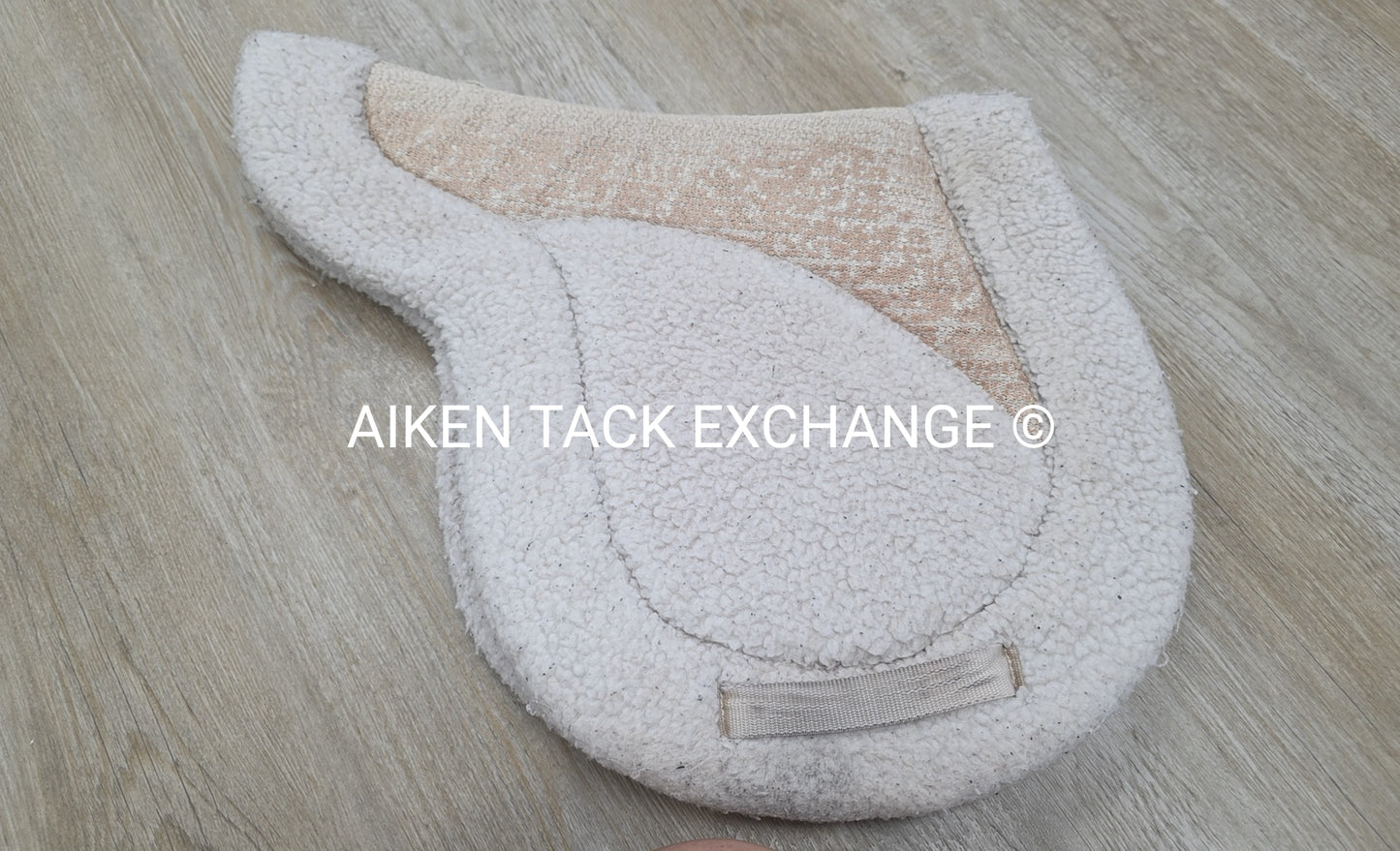 Success Equestrian Deluxe Hunter Pad, Size Medium / 16" - 16.5"