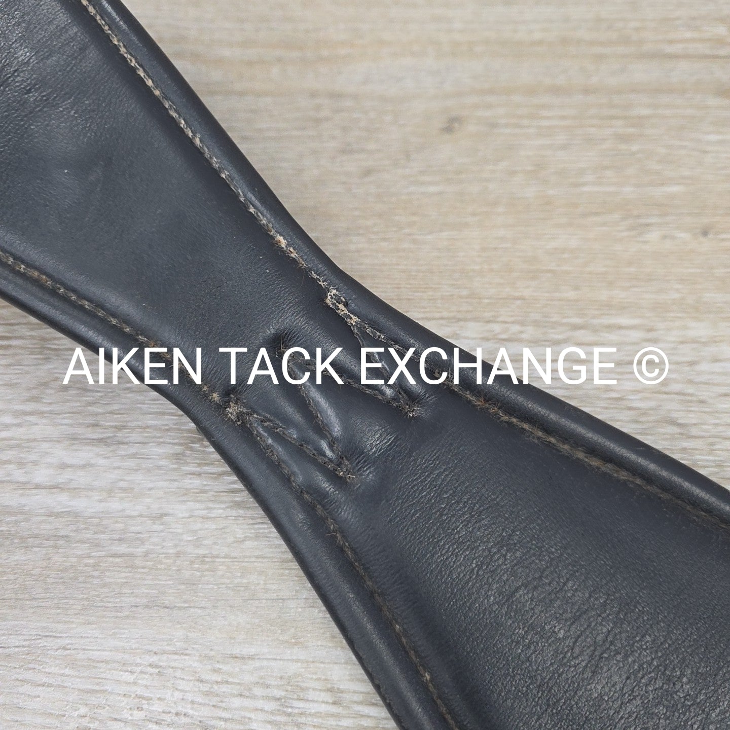 Prestige Padded Leather Short Girth, Black, 24"