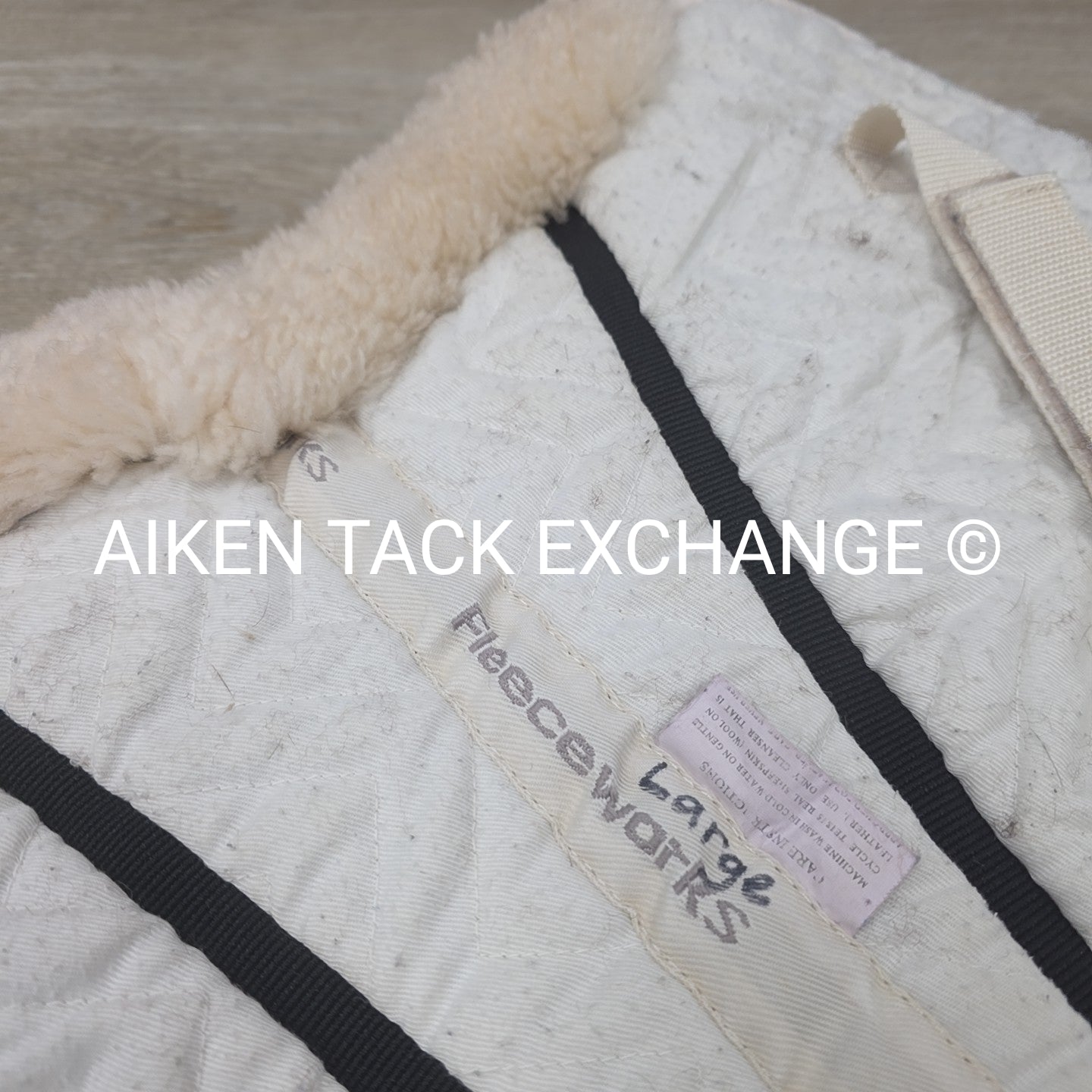 Fleeceworks FXK Rolled Edge Sheepskin Half Pad, Size Large