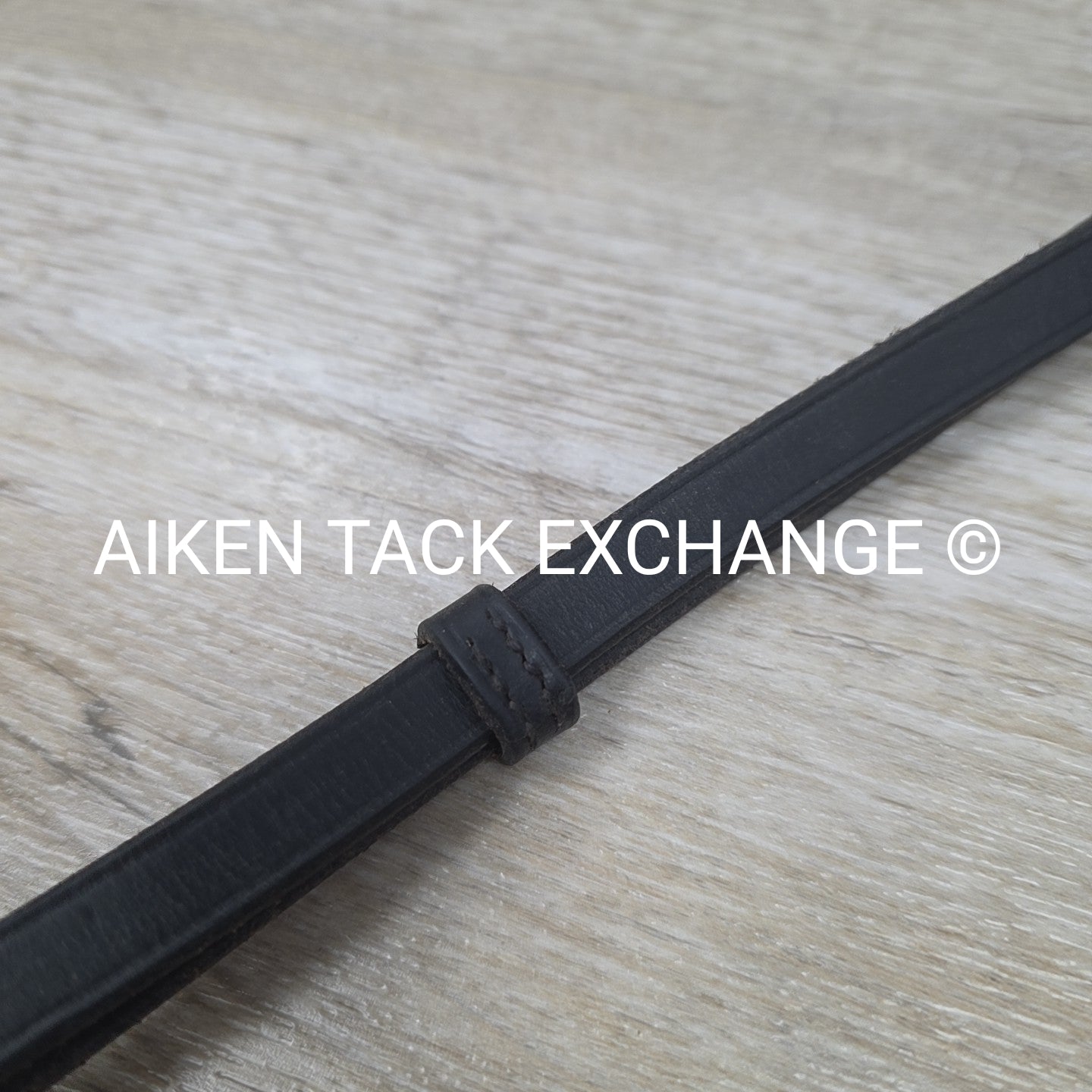 Flat Curb Rein, Black