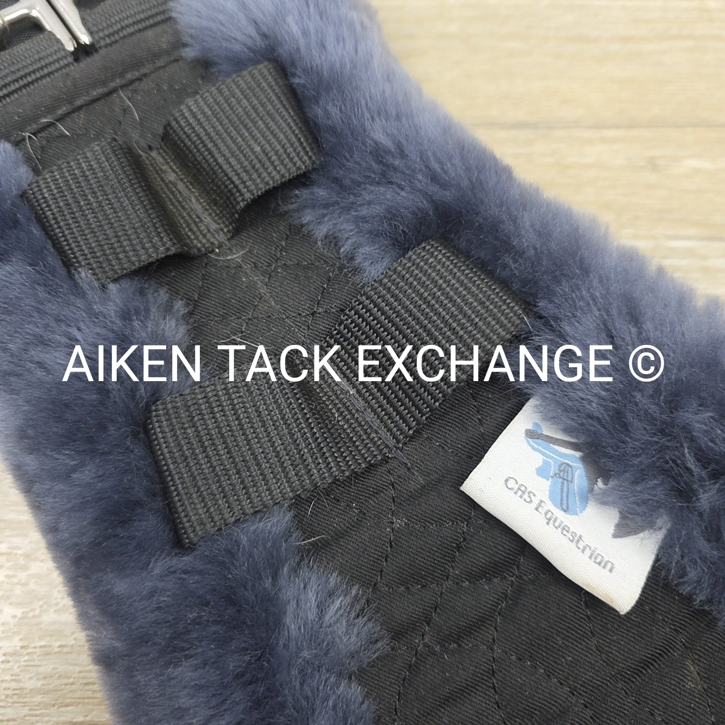 CAS Equestrian Sheepskin Girth, Black & Grey, 26"