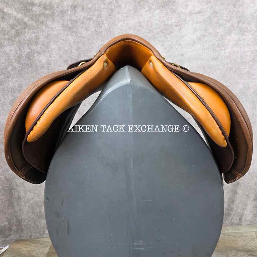 **SOLD** Collegiate Ruiz Diaz Close Contact Jump Saddle, 16.5" Seat, Medium Tree, Foam Panels