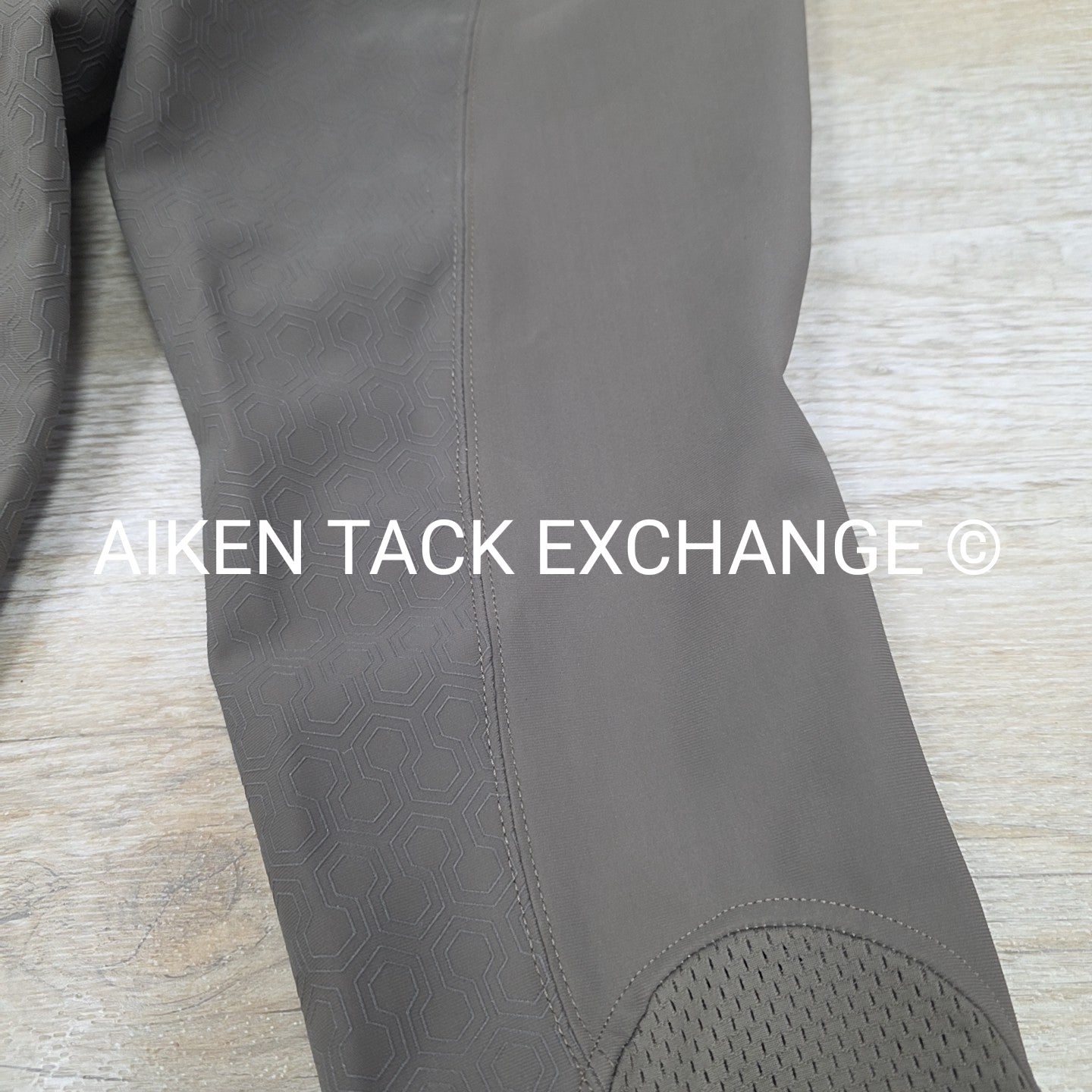 Ariat Tri-Factor Silicone Grip Full Seat Breeches, Size 30 R
