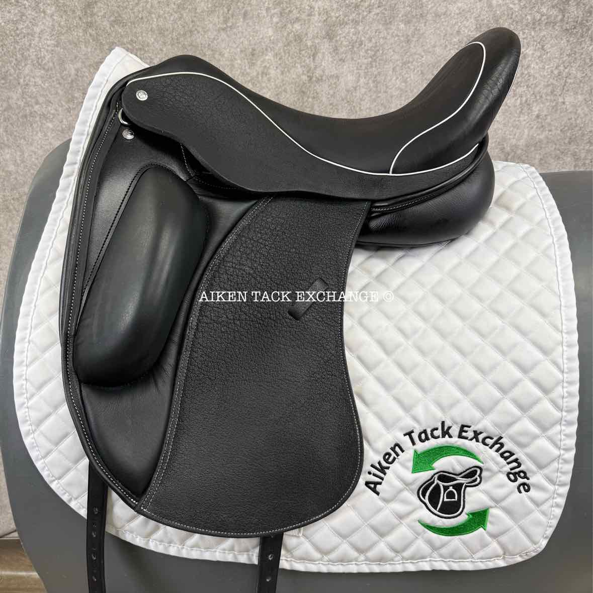2023 Custom Saddlery Wolfgang Solo MKII Monoflap Dressage Saddle, 17.5" Seat, Adjustable Tree, Wool Flocked Panels