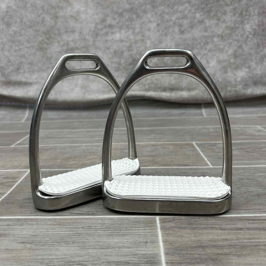 Fillis Stirrup Irons 4.25"
