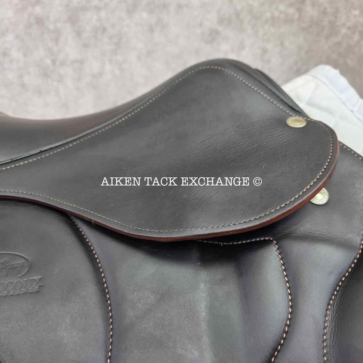 2012 Devoucoux Chiberta Monoflap Jump Saddle, 18" Seat, Medium Wide Tree, 3AR Flap, Foam Panels, Full Buffalo Leather