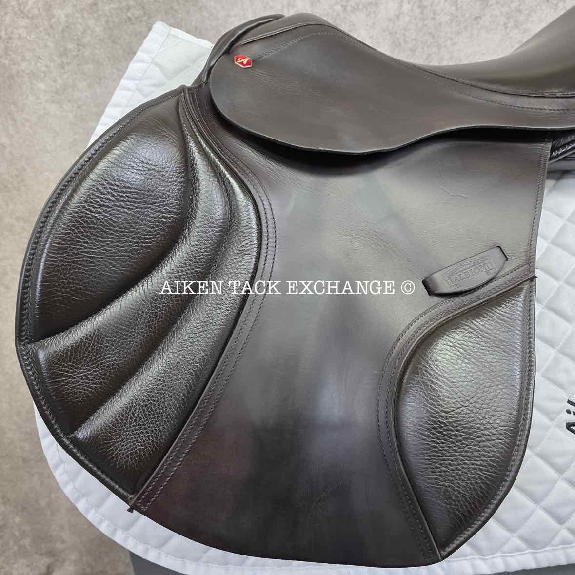 **On Trial** Albion Legend K2 Jump Saddle, 17.5" Seat, Wide Tree, Wool Flocked Panels