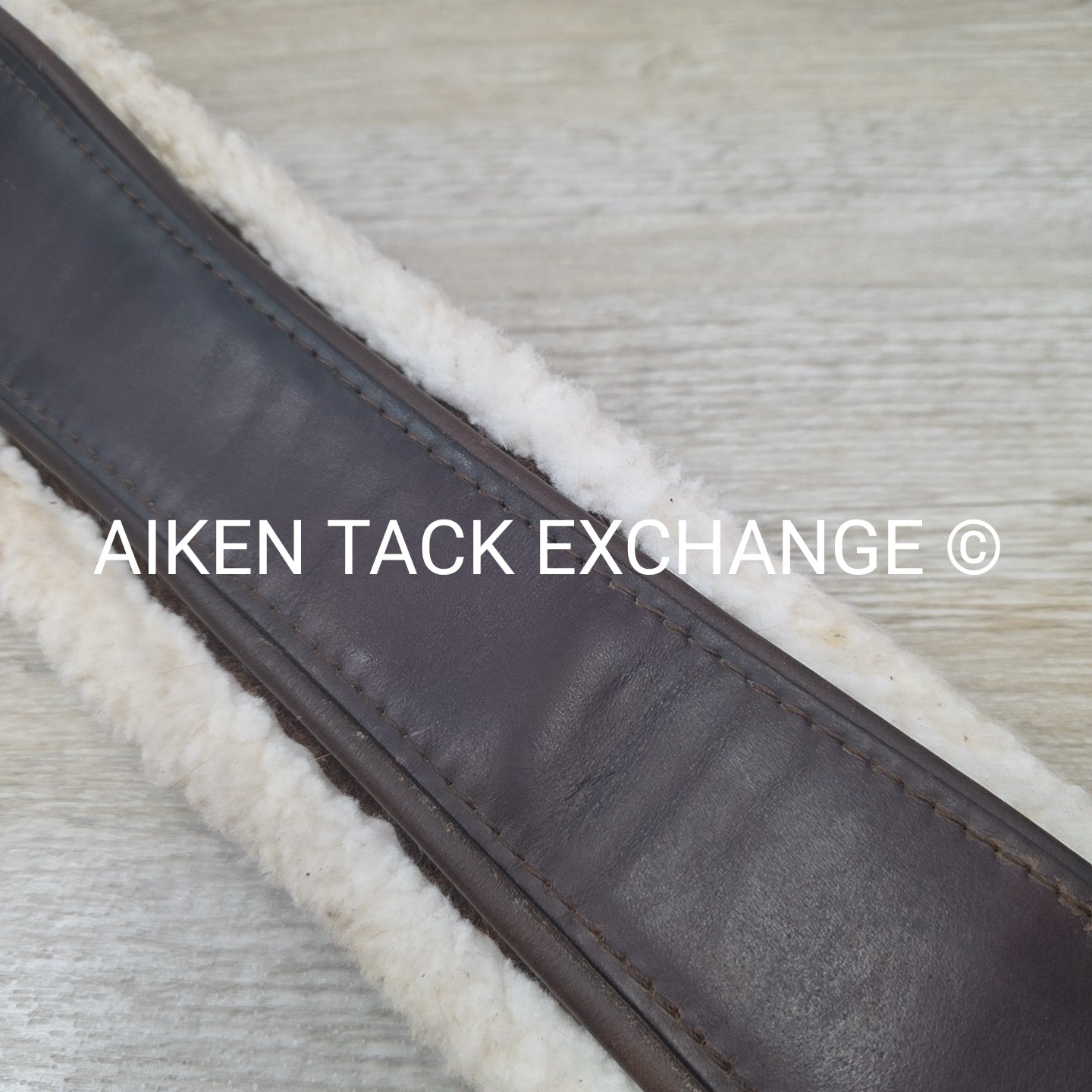 Edgewood Girth with Velcro Fleece & Double End Elastic, Brown, 56"