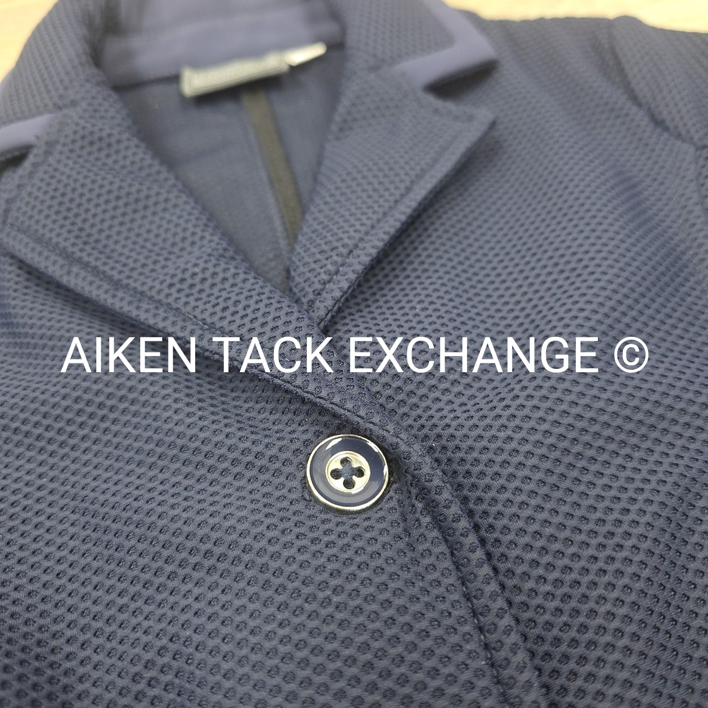 Ovation Mesh Hybrid Show Coat, Size 8