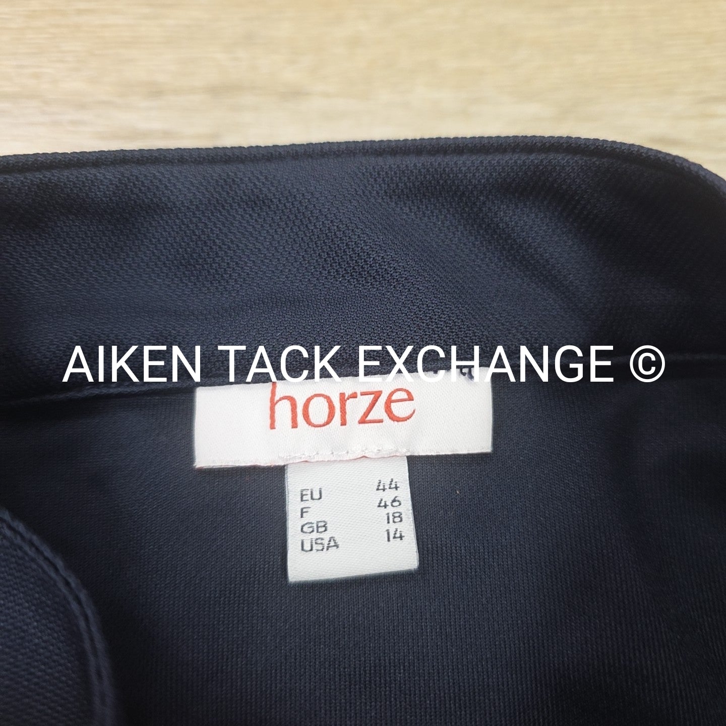 Horze Short Sleeve Top, Size 14