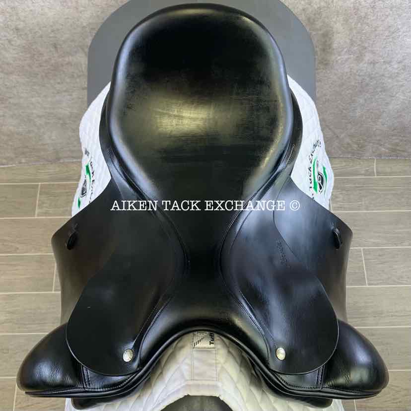 **SOLD** 2003 Amerigo Cervia Dressage Saddle, 17.5" Seat, Wide Tree, Wool Flocked Panels