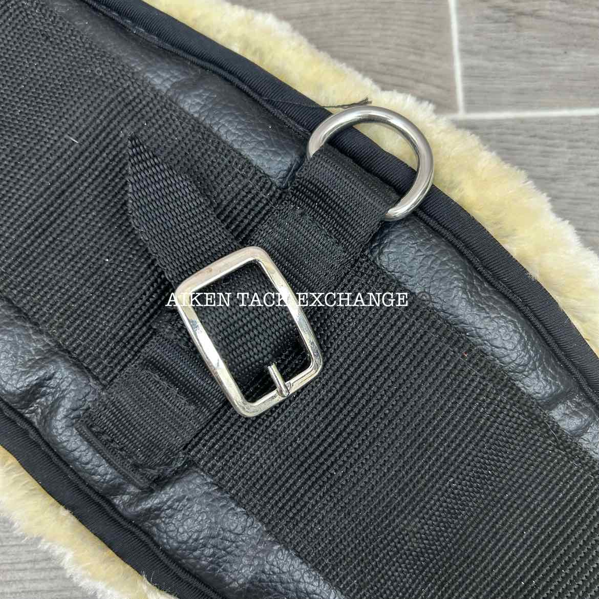 LeMieux Integrated Web & Merino Dressage / Monoflap Short Girth, Black, 30"