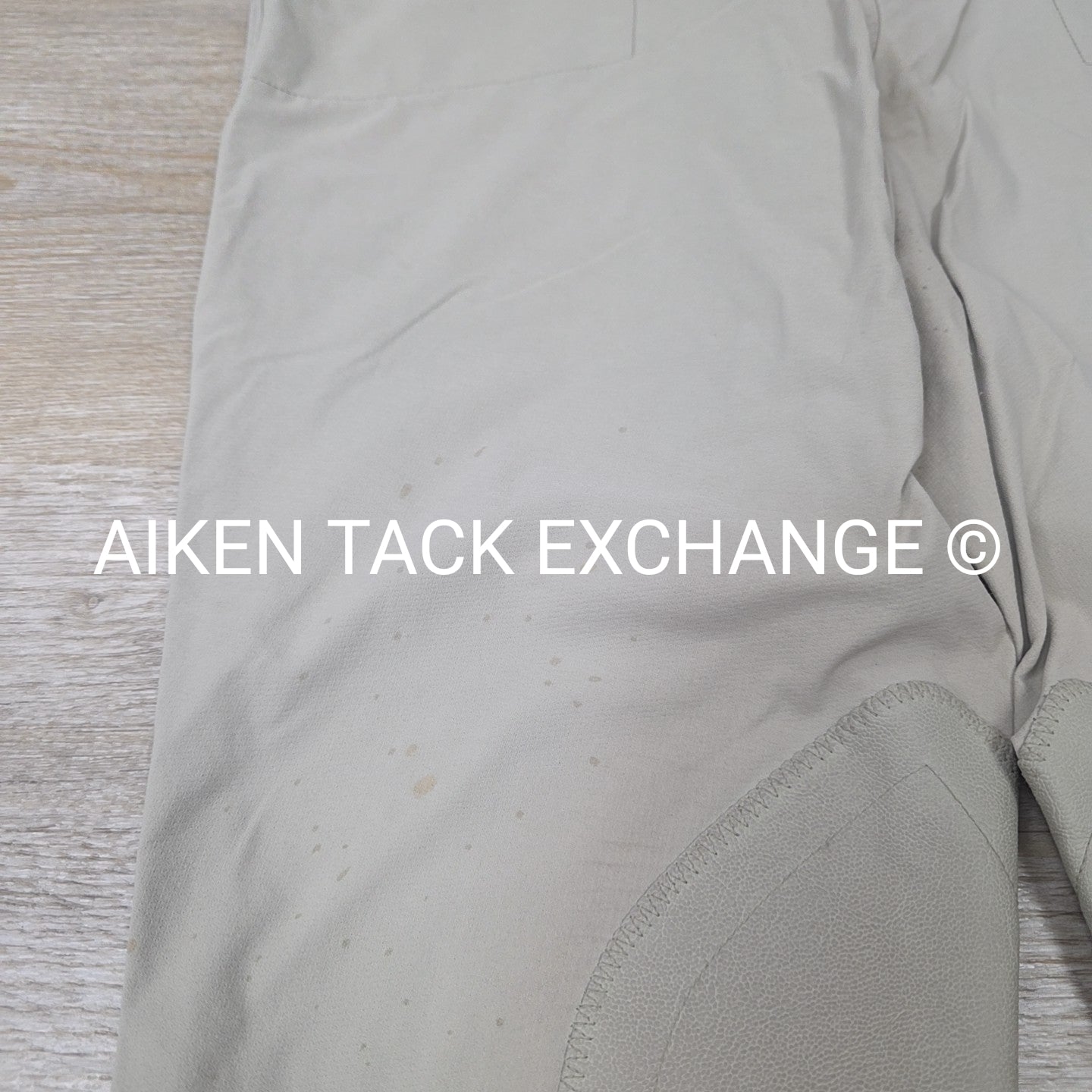 Kerrits Cross Over Knee Patch Breeches, Size Medium