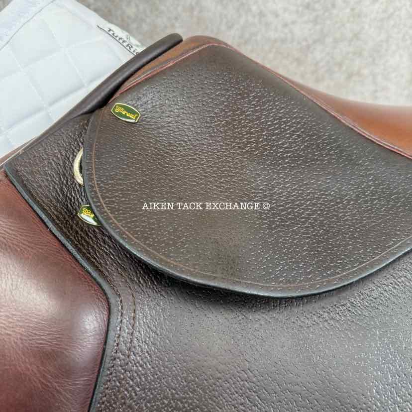 **SOLD** Beval The Natural Close Contact Jump Saddle, 17" Seat, Medium Tree, Foam Panels