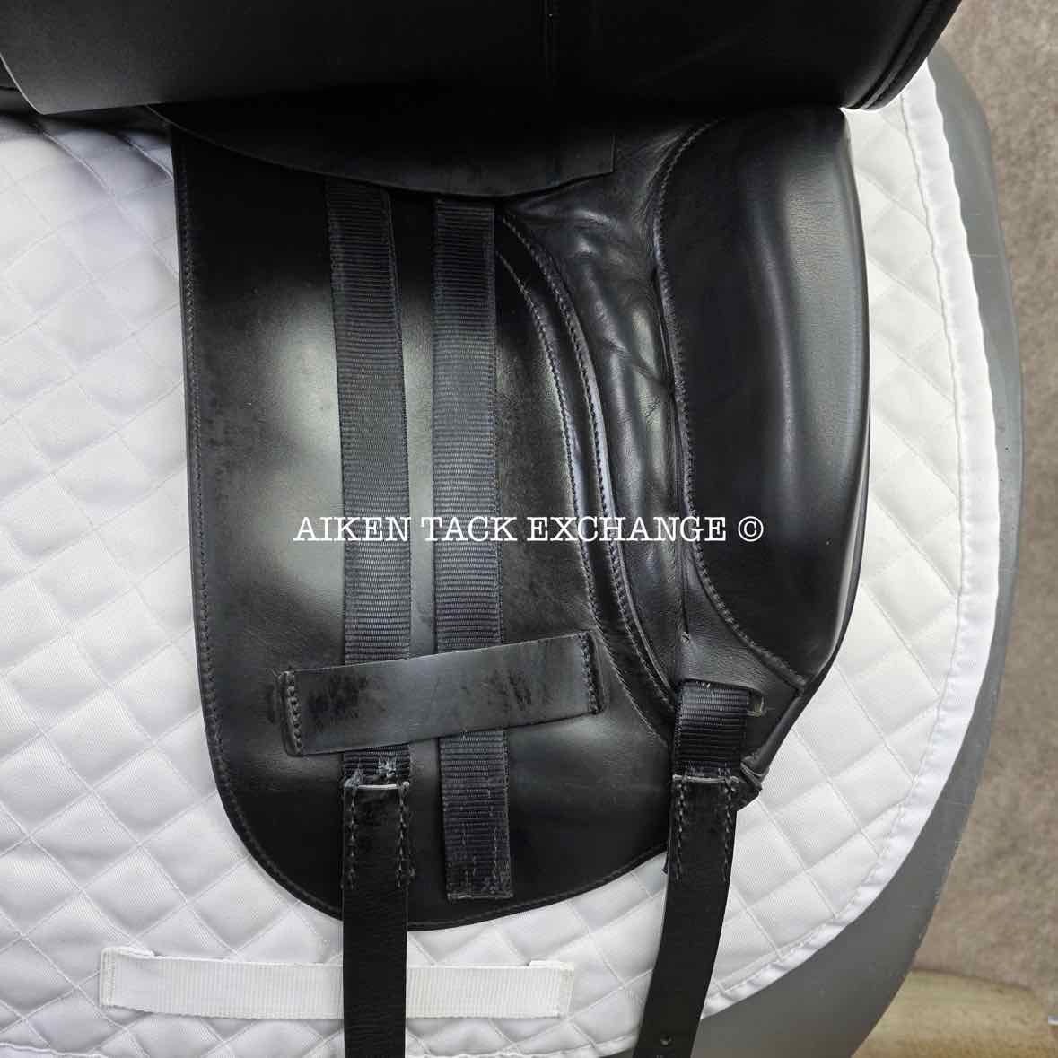 Albion SLK Dressage Saddle, 18" Seat, Medium Wide Tree, Wool Flocked Panels