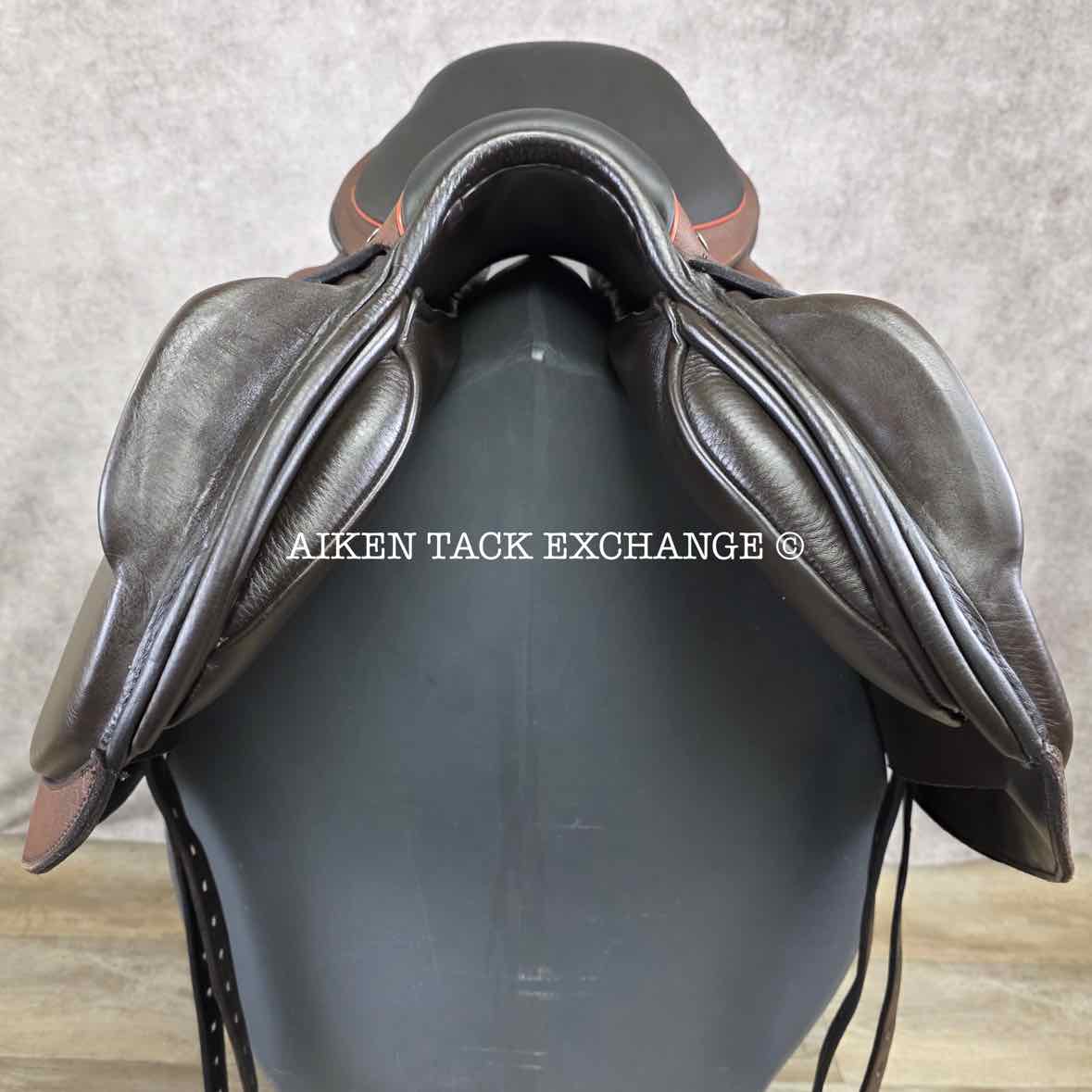 2019 Custom Saddlery Monte Carlo Monoflap Jump Saddle, 17.5" Seat, Adjustable Tree, Wool Flocked Panels