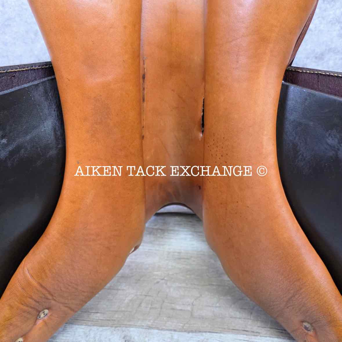 HDR Pony Close Contact Saddle, 15" Seat, Medium Tree, Foam Panels