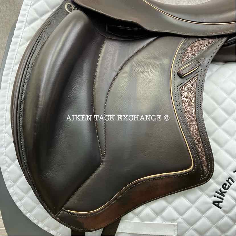 2020 Stackhouse & Ellis Monoflap Dressage Saddle, 17.5" Seat, Medium Wide Tree