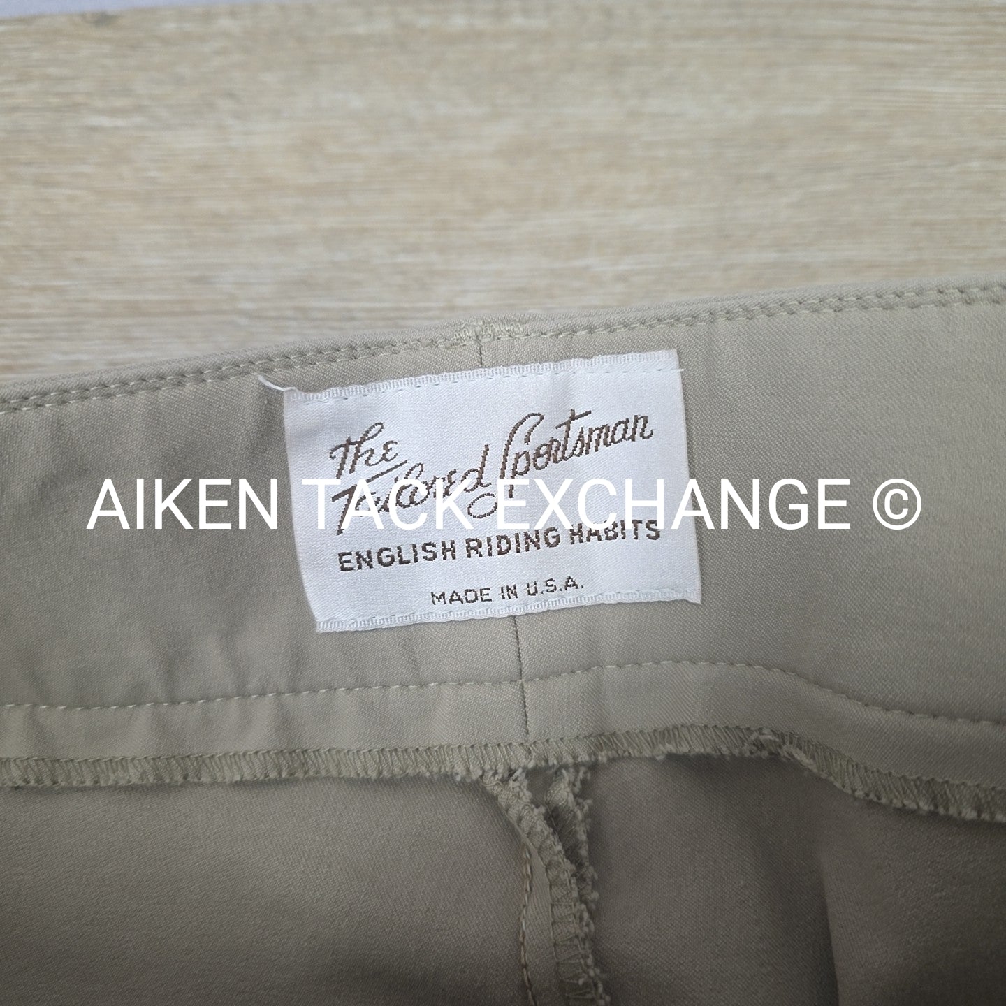 Tailored Sportsman Trophy Hunter Knee Patch Breeches, Size 30 L