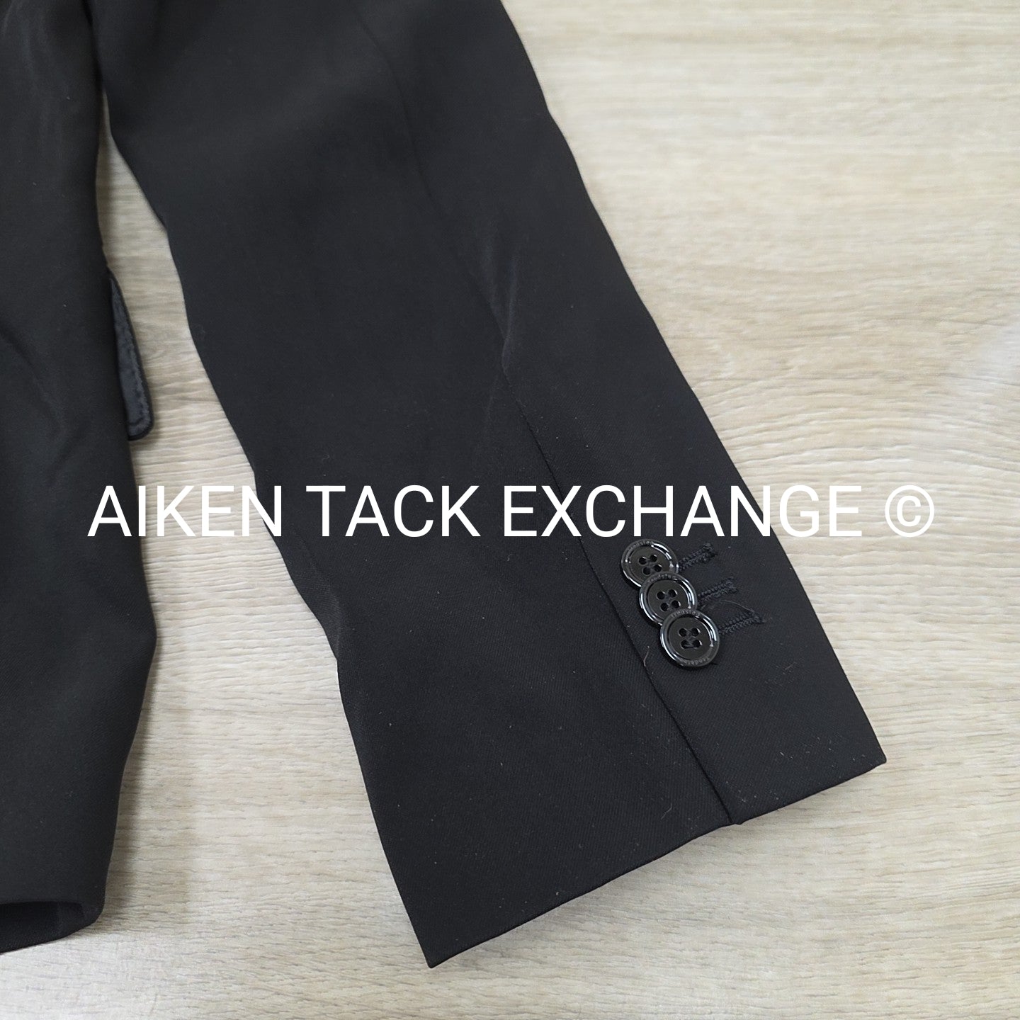 Tredstep Symphony Classic Show Coat, Size 6